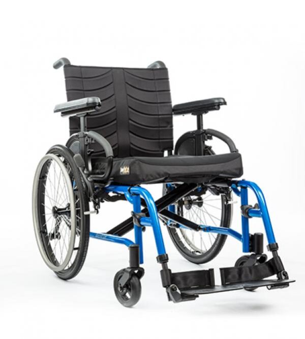 QUICKIE QXi Folding Wheelchair